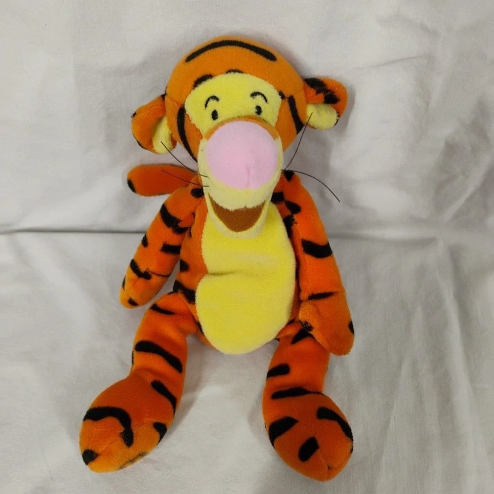 Walt Disney Tigger Small Bean Bag Plush, Puppet & Lagoon Store Plush 3pc‎ Lot